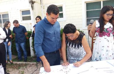 Prefeito Euclides Paix&atilde;o d&aacute; posse ao novo secretariado