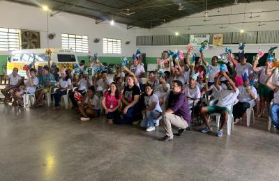 Entrega de Ovos da P&aacute;scoa aos alunos da APAE Mirassol d&rsquo;Oeste