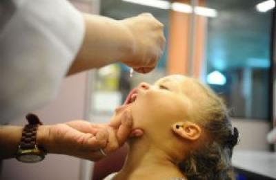 Campanha nacional de vacina&ccedil;&atilde;o contra polio e sarampo come&ccedil;a hoje