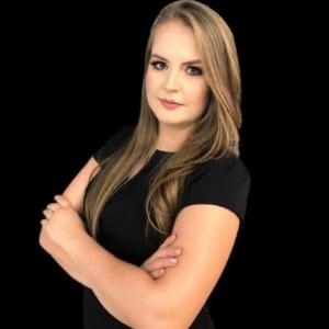 TACIANA BEATRIZ KREULICH  BEZERRA