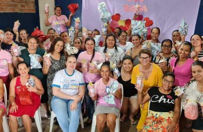 HOMENAGEM DO DIA DAS M&Atilde;ES DA SECRET&Aacute;RIA DE DESENVOLVIMENTO SOCIAL TACIANA BEATRIZ!
